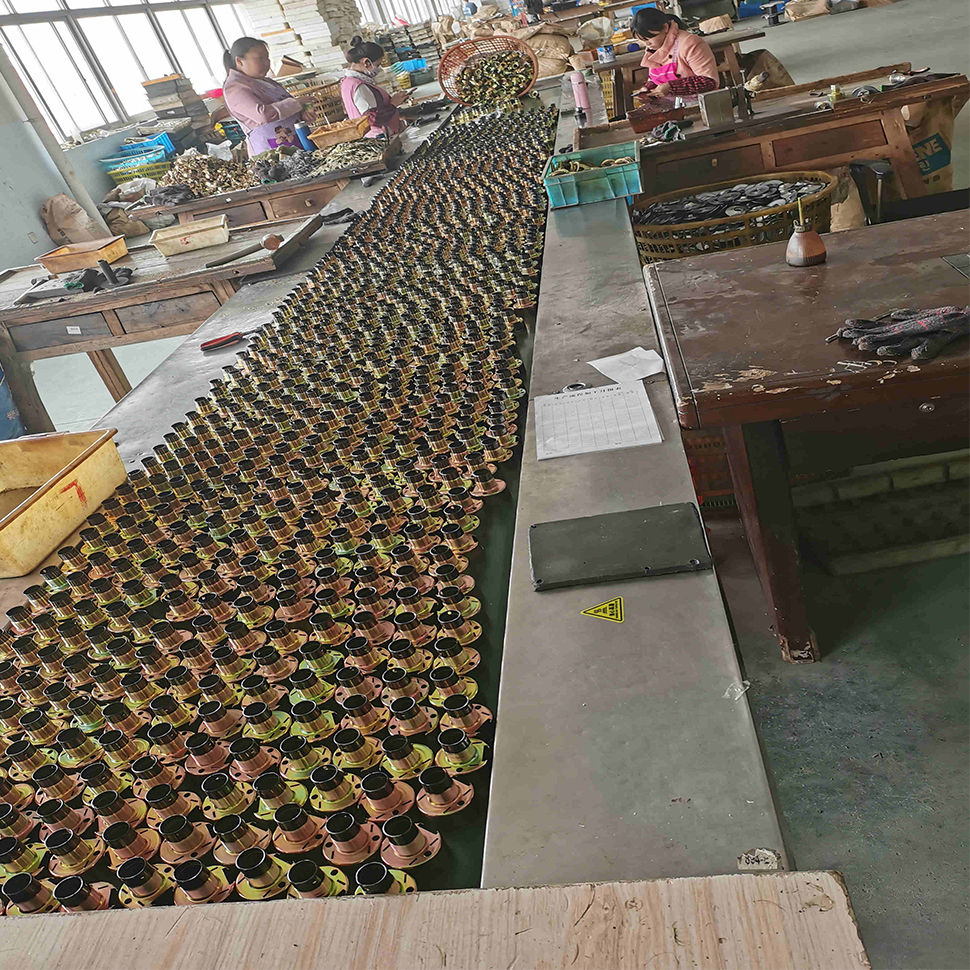 ASSEMBLE LINE